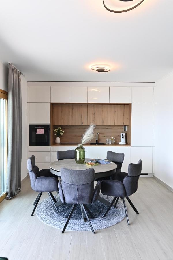 Sea View Deluxe Apartment Rijeka Luaran gambar