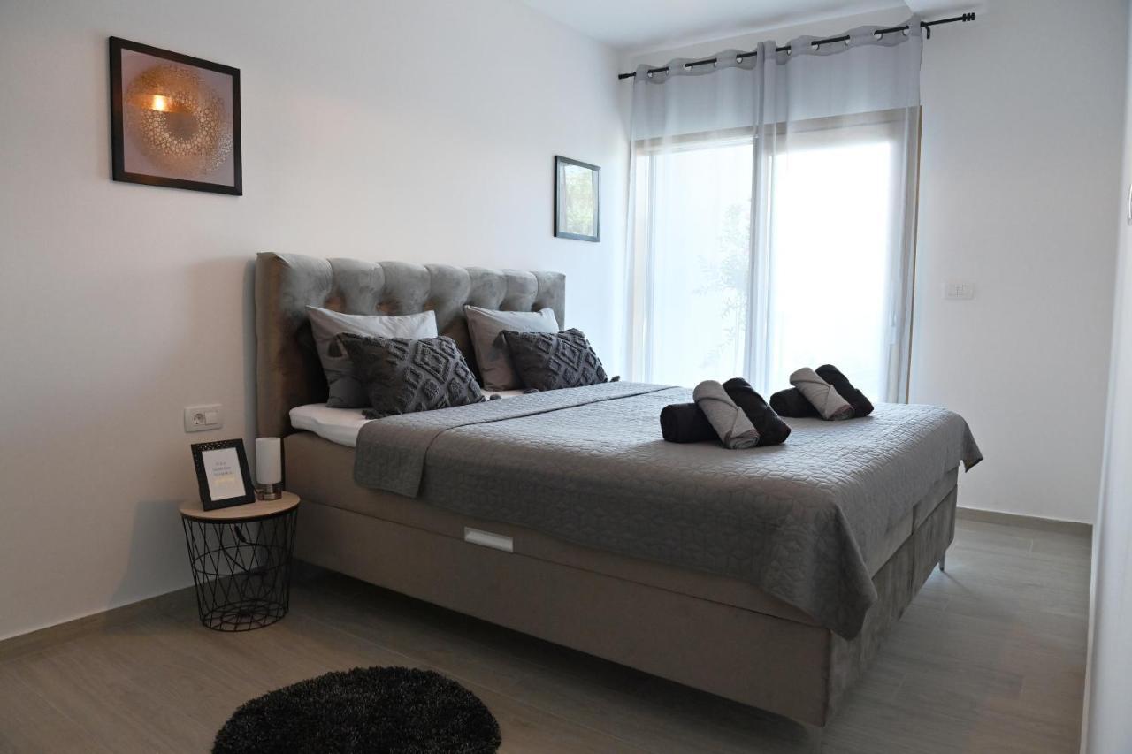 Sea View Deluxe Apartment Rijeka Luaran gambar