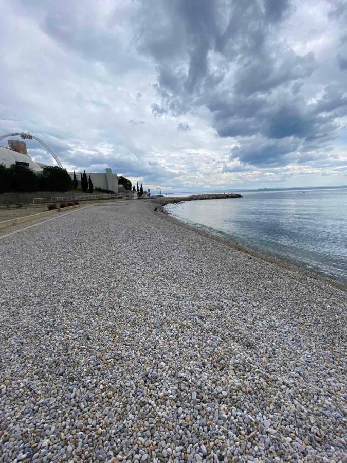 Sea View Deluxe Apartment Rijeka Luaran gambar